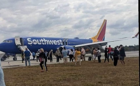 Un avion a aterizat de urgenţă la Havana, la scurt timp după decolare. Aparatul de zbor avea cabina plină de fum - VIDEO