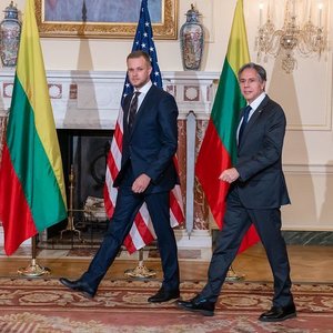 SUA şi Lituania se angajează să sprijine Kievul "până când Ucraina va învinge", cerând în acelaşi timp altor aliaţi să facă acelaşi lucru
