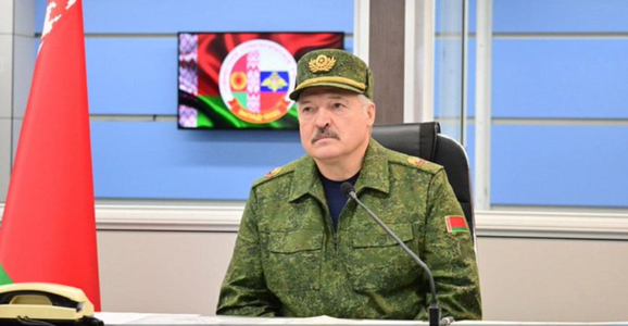 Lukaşenko anunţă peste 20 de arestări după sabotarea unui avion militar rusesc în Belarus. Principalul suspect, un bărbat cu dublă cetăţenie, rusă şi ucraineană, care lucrează pentru serviciile speciale ucrainene