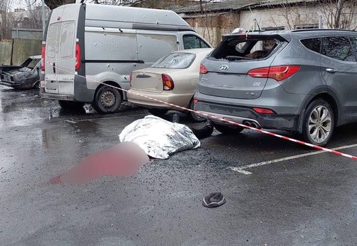 Trei civili ucraineni au fost ucişi în bombardamente la Herson, iar un altul în estul ţării - VIDEO