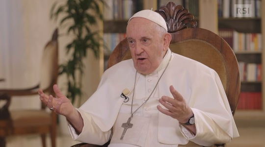 Papa Francisc: „Suntem deja într-un război mondial, iar câmpul de luptă este Ucraina. Toată lumea se luptă acolo.(...) Există interese imperiale, nu doar ale Imperiului rus”