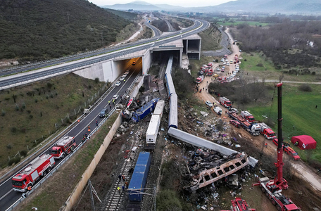 Traficul feroviar se reia ”treptat” în Grecia, începând de la 22 martie, în urma accidentului feroviar de la Tempe, anunţă ministrul grec al Transporturilor Georges Gerapetritis