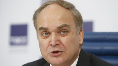 Ambasadorul rus la Washington afirmă că dronele SUA adună informaţii pentru loviturile armatei ucrainene împotriva Rusiei. Anatoli Antonov: „Percepem orice acţiune în care se recurge la arme şi echipamente americane ca fiind vădit ostilă”