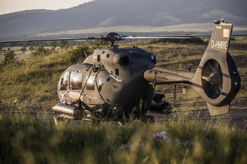 Germania vrea să cumpere 82 de elicoptere civile Airbus H-145M şi să transforme unele pentru luptă