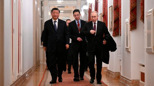 Xi Jinping îi invită în premieră pe liderii din Asia Centrală, în mai, la un summit China-Asia Centrală, o regiune în care puterea tutelară rusă, împotmolită în Războiul din Ucraina, este contestată