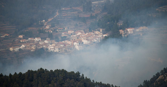 Primul mare incendiu din 2023 în Spania, în continuare necontrolat, în apropiere de Valencia