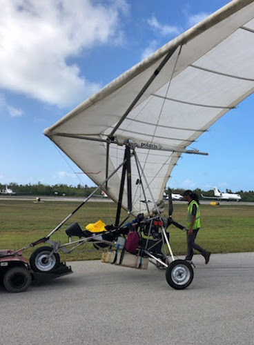 Doi imigranţi din Cuba au ajuns în Florida cu un deltaplan motorizat. Cei doi se află în custodia Poliţiei de Frontieră a SUA