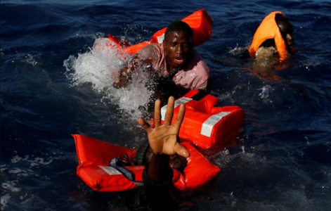 Cel puţin 29 de migranţi morţi în trei naufragii în largul Tunisiei