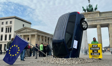 Ambasadorii Celor 27 adoptă sfârşitul motoarelor termice, după ce Germania îşi ridică blocajul. Automobilele pe benzină, motorină şi hibride, interzise din 2035, în favoarea celor electrice