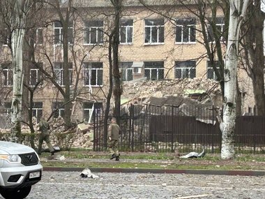 Ucraina atacă Melitopol, oraş controlat de ruşi din regiunea Zaporojie, în timp ce discuţiile despre o contraofensivă se intensifică / Şeful AIEA a vizitat centrala nucleară Zaporojie, după ce s-a întâlnit cu Zelenski
