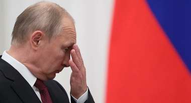 Putin recunoaşte că sancţiunile impuse Rusiei ”pot” avea consecinţe ”negative” asupra economiei ruseşti pe termen mediu, după ce a lăudat, din contră o adaptare a Rusiei la această conjunctură 