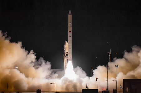 Israelul plasează pe orbită un nou satelit de spionaj, Ofek-13, cu capacităţi de imagerie avansată