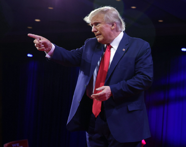 Trump, după ce a fost pus sub acuzare în cazul Stormy Daniels: Persecuţie politică şi interferenţă electorală la cel mai înalt nivel din istorie /Procurorul, finanţat de Soros, e o ruşine/ Această vânătoare de vrăjitoare se va întoarce împotriva lui Biden