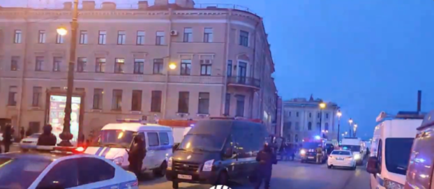 Explozie la o cafenea din Sankt Petersburg – Bilanţul răniţilor ajunge la 25, 19 persoane fiind spitalizate / Autorităţile au demarat o anchetă / Bloggerul care a murit devenise critic cu privire la regresele armatei ruse în Ucraina