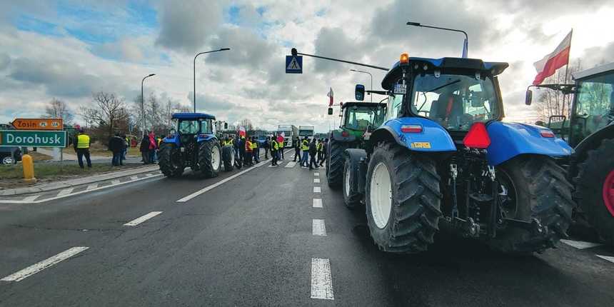Fermierii polonezi ameninţă că vor "strica" vizita lui Zelenski de miercuri, pe fondul disputei privind cerealele