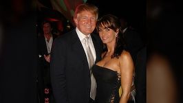 Cine este Karen McDougal, modelul Playboy care apare în cazul Donald Trump alături de vedeta porno Stormy Daniels