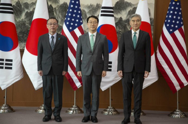 Coreea de Sud, SUA şi Japonia îndeamnă statele membre ONU să-i repatrieze pe nord-coreeni din străinătate pe care Phenianul îi foloseşte în finanţarea programelor de înarmare 