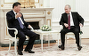 Xi Jinping a renunţat, la Moscova, la poziţia lui Mao Zedong potrivit căreia Kurilele aparţin Japoniei şi a adoptat o ”linie neutră”, în favoarea lui Vladimir Putin, dezvăluie Kyodo Tsushin