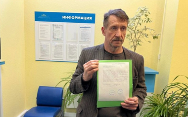 Traficantul de armament Viktor Bout, eliberat recent de Washington, îi propune lui Trump, într-o telegramă, să se refugieze în Rusia