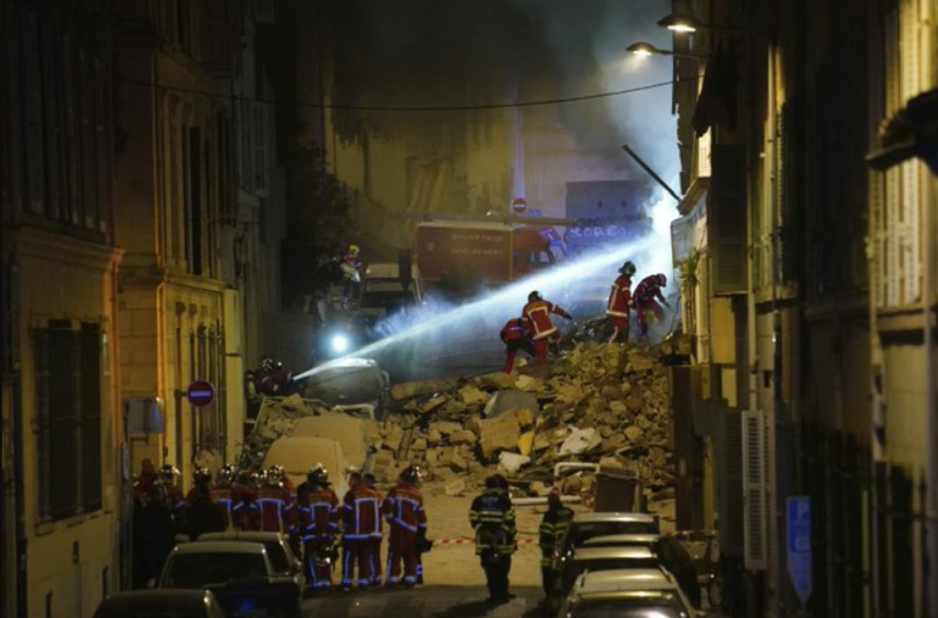 Un al cincilea cadavru, găsit de pompieri între dărâmăturile imobilului surpat la Marsilia în weekend în urma unei explozii