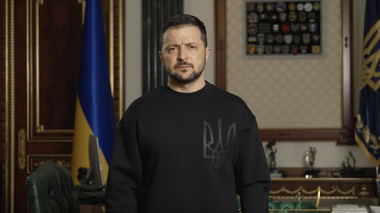 Zelenski: Menţinerea apărării în Doneţk este cel mai greu lucru în acest moment / Locul Ucrainei este în NATO. Nu ne dorim ca vechile iluzii, care ne-au împiedicat aderarea la Alianţă, să continue să răpească timp Ucrainei şi partenerilor săi