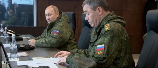 UPDATE-Putin s-a întâlnit cu militari ruşi în regiunile ucrainene Herson şi Lugansk, le-a făcut urări de Paşte şi le-a dat ”copii de icoane”, anunţă Kremlinul. Kievul îl acuză că se duce la locul ”creimei”. Şase răniţi într-un bombardament la Herson