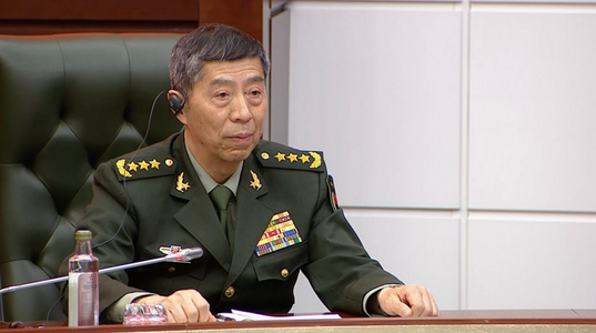 Ministrul chinez al Apărării Li Shangfu, ”hotărât” să consolideze cooperarea cu armata rusă, se angajează, la Moscova, ”să promoveze cooperarea militară şi tehnică şi comerţul militar între Rusia şi China” şi ”să le ridice la un nou nivel”