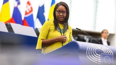  O eurodeputată a fost sancţionată pentru a doua oară pentru hărţuire psihologică