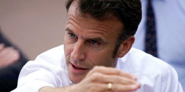 Popularitatea lui Macron scade, după promulgarea reformei pensionării, la nivelul de la începutul crizei ”vestelor galbene”. Furia domină, însă resemnarea francezilor creşte
