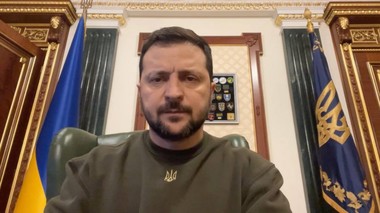 Zelenski: Acum trebuie să menţinem cu toţii unitatea, mobilizarea şi concentrarea totală asupra apărării - VIDEO