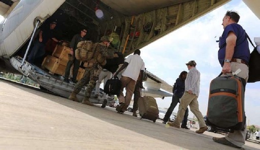 Lupte în Sudan: Mai multe ţări şi-au extras cetăţenii din Khartoum