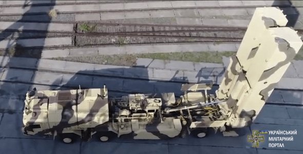 Liderul unei organizaţii proruse din Zaporojie spune că observă o acumulare de 12.000 de soldaţi ucraineni într-un oraş de pe linia de contact. Ucrainenii ar fi desfăşurat un sistem propriu de rachete cu rază de acţiune de 500 de km