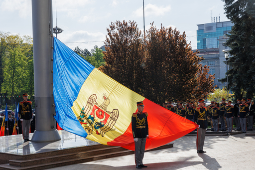 Maia Sandu: Moldova este Europa - suntem un popor paşnic şi vrem să trăim la noi acasă în democraţie şi bunăstare / Este aproape ziua în care drapelul nostru va fi în rândul drapelelor statelor Uniunii Europene

