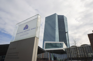 BCE aplică în primul trimestru al lui 2023 cea mai puternică înăsprire a criteriilor creditării de la criza din 2011