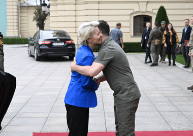 Ursula von der Leyen efectuează cea de-a cincea vizită de la începutul războiului la Kiev marţi, cu ocazia Zilei Europei