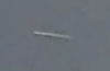 Un obiect zburător de formă cilindrică, filmat cu o dronă în Ungaria