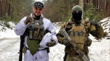 Cum ajung ruşii într-o miliţie de extremă dreapta care luptă pentru Ucraina - Reuters