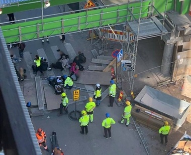 UPDATE - Cel puţin 27 de răniţi, majoritatea copii, în urma prăbuşirii unei pasarele pietonale în Finlanda - FOTO