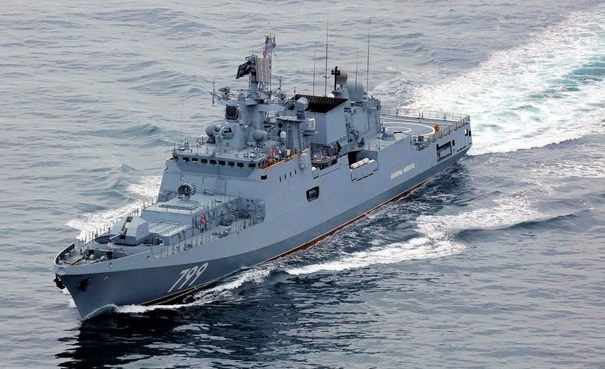 Comandantul Flotei ruse de la Marea Neagră anunţă că a sporit protecţia navelor şi a bazei de la Sevastopol, de teama unor atacuri cu drone 