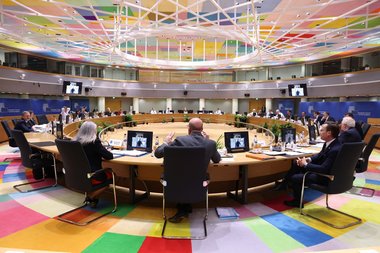 Liderii Europei extinse se reunesc împotriva Rusiei, în Islanda