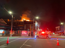 Cel puţin şase morţi în Noua Zeelandă, într-un incendiu la un hotel în Wellington