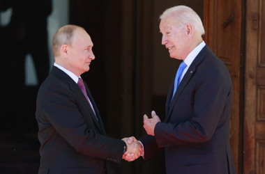 SUA îşi dezvăluie arsenalul nuclear - 662 de rachete intercontinentale, 1.419 ogive nucleare şi 800 de lansatoare - şi cer Rusiei să facă la fel şi să revină în Tratatul New START