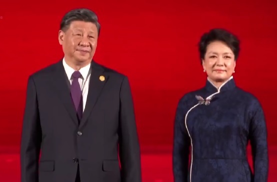Alături de soţie, preşedintele chinez Xi Jinping deschide un summit fără precedent cu liderii din Asia Centrală, în timp ce liderii G7 se reunesc în Japonia, iar influenţa lui Putin în regiune scade - VIDEO, FOTO