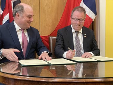 Marea Britanie şi Norvegia îşi unesc forţele pentru a-şi proteja infrastructura subacvatică de eventuale atacuri ruse