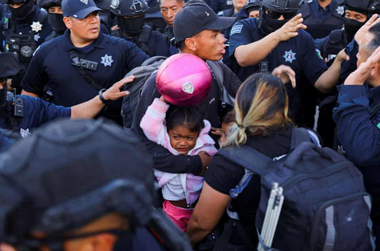 O tabără de migranţi, desfiinţată în nordul Mexicului