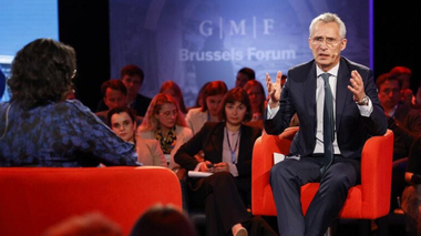 Stoltenberg recunoaşte, la German Marshall Fund, dezacorduri în NATO privind aderarea Ucrainei la Alianţă, care se află pe agenda summitului de la Vilnius. Aderarea nu este pe agendă în timpul războiului