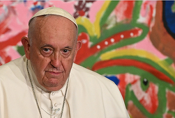 Papa Francisc face o febră şi îşi anulează întâlnirile