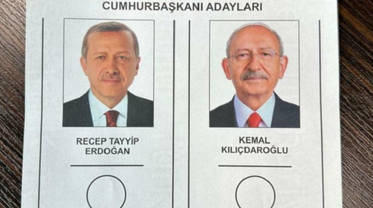Sfârşit de campanie aprig, înaintea unui tur doi fără precedent în alegerile prezidenţiale din Turcia