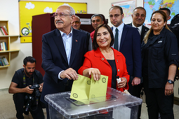 Kilicdaroglu le cere turcilor să voteze pentru a se ”debarasa de un regim autoritarist”, după ce votează la Ankara. ”Le cer concetăţenilor mei să vină să voteze neslăbit”, îndeamnă Erdogan, după ce votează în cartierul Usküdar, la Istanbul