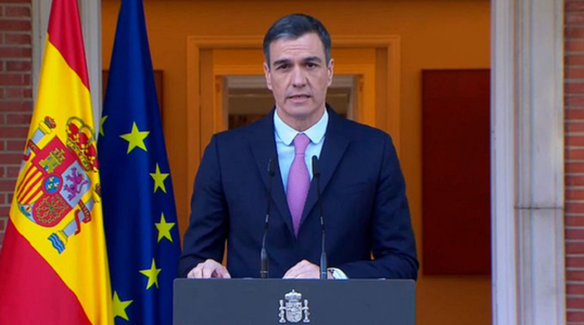 Pedro Sanchez dizolvă Parlamentul spaniol şi convoacă alegeri anticipate la 23 iulie, în timpul preşedinţiei spaniole a UE, în urma unei înfrângeri dure în alegeri municipale şi regionale